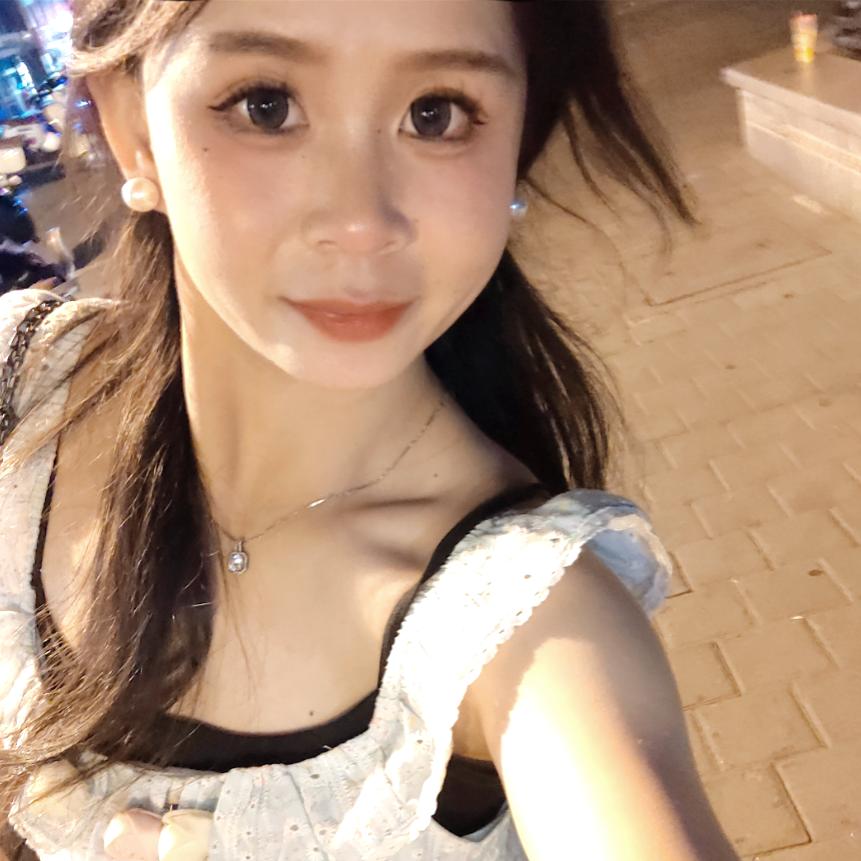 玮玮