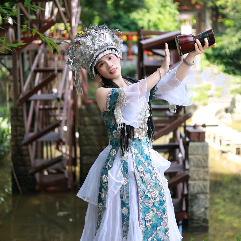 鑫中哲系统门窗~~~虞