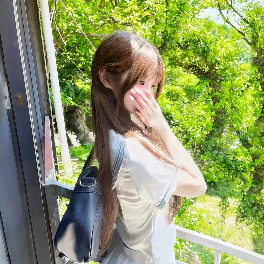 失呓.