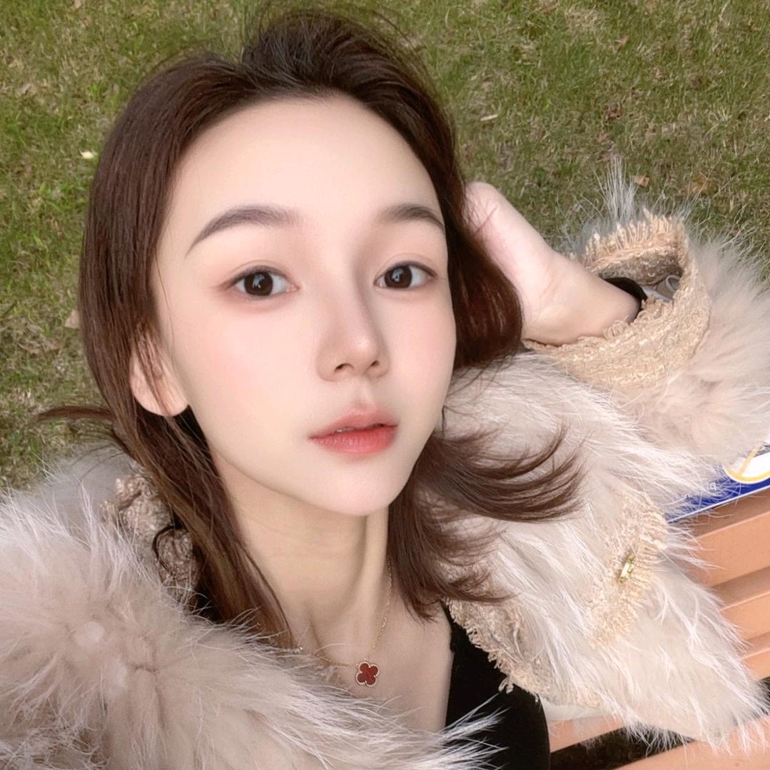 唯唯（很会玩）