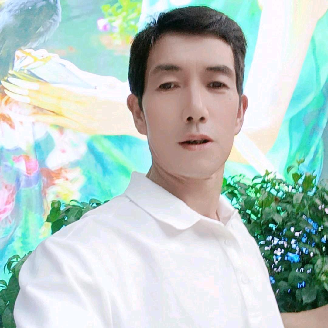 喜欢过好美一天💖💖才是自己的快乐？?