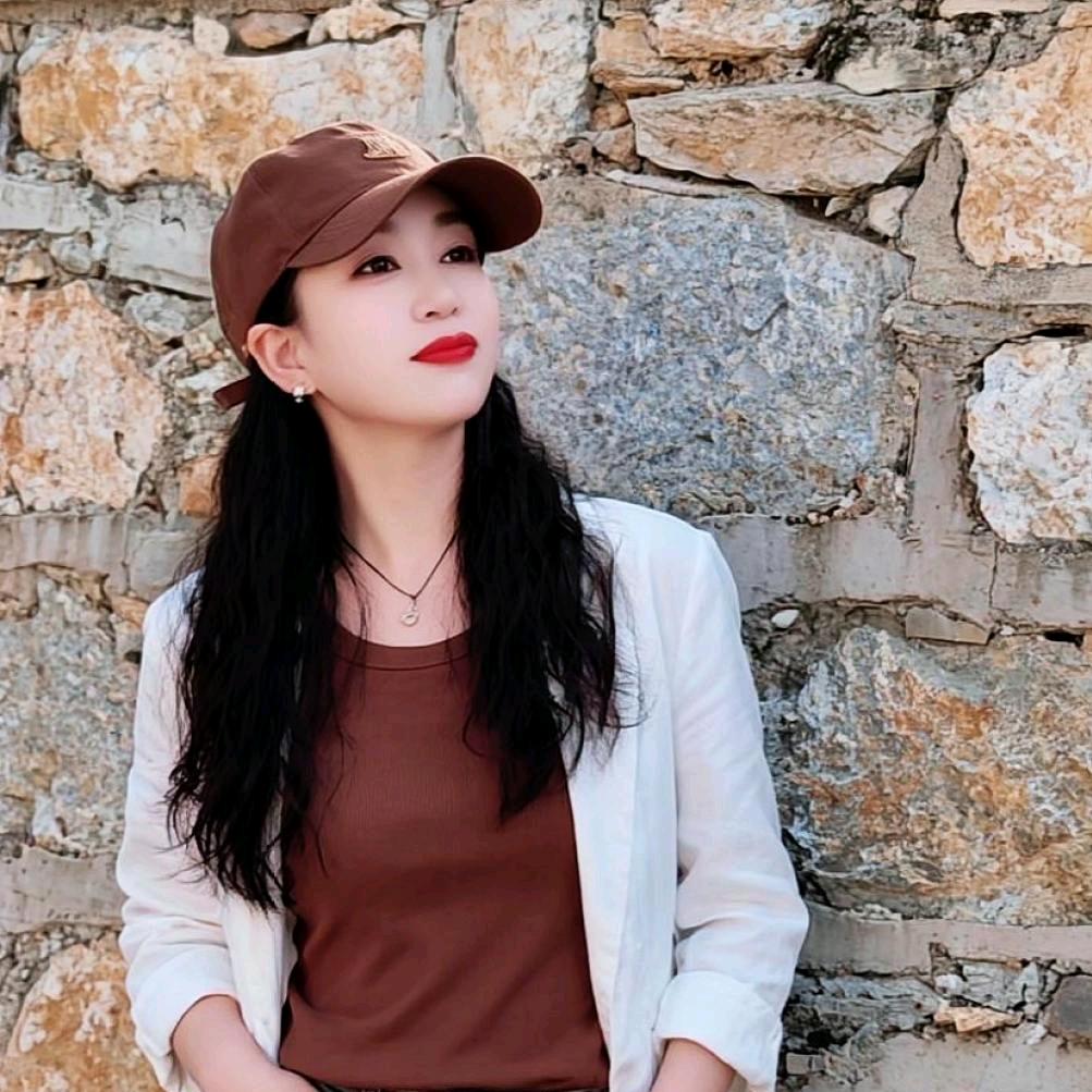 我在等风也在等你💖💖