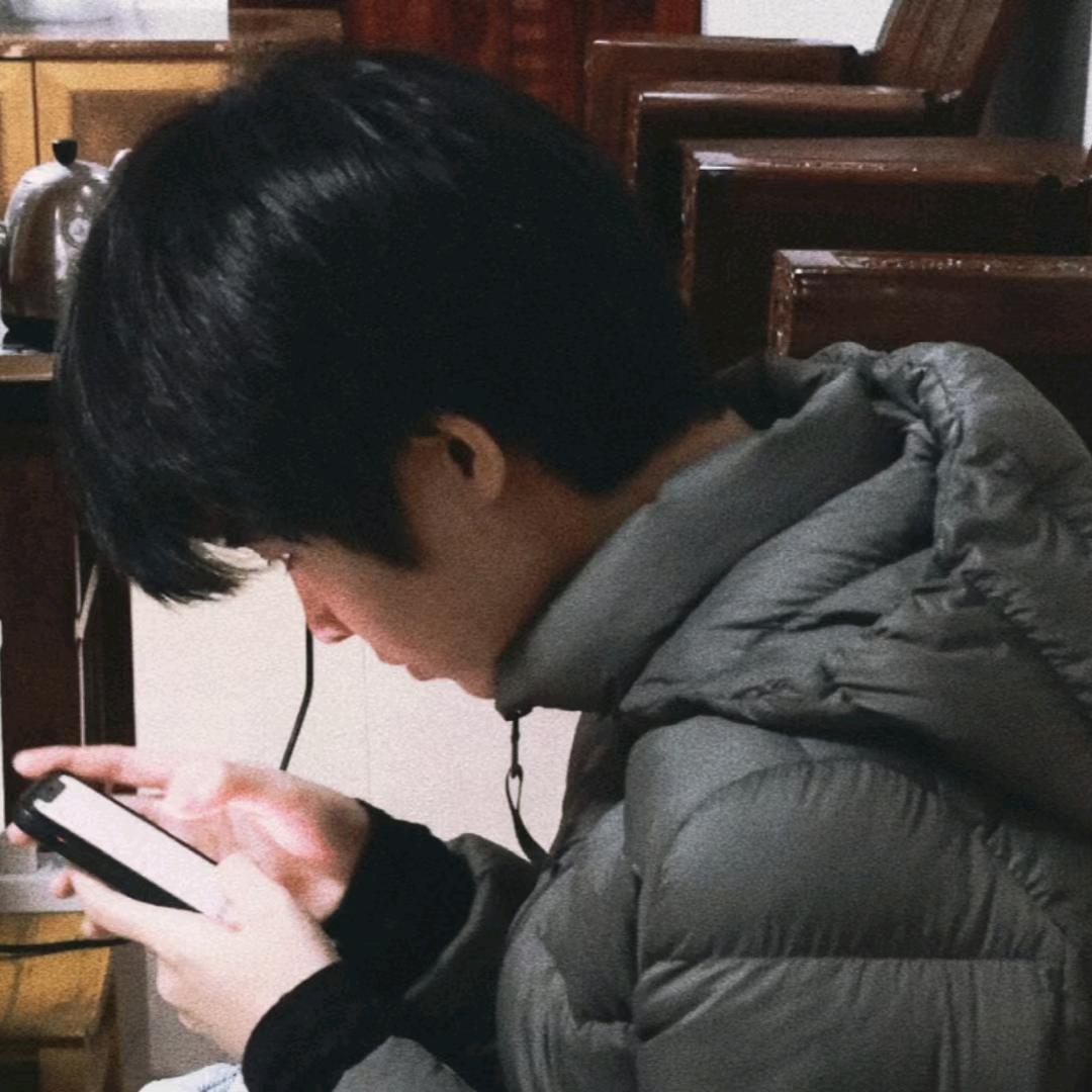 绷带不会再手球头像
