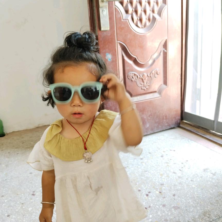 伊诺，诺依奶奶