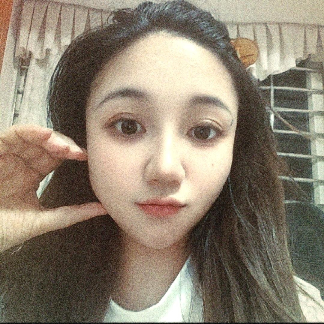 ☞AI何♥