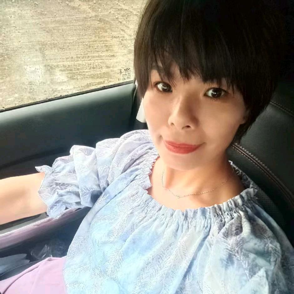 轻清尘