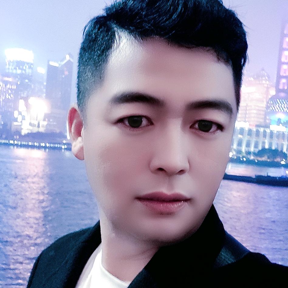天鹅婚恋鹏哥