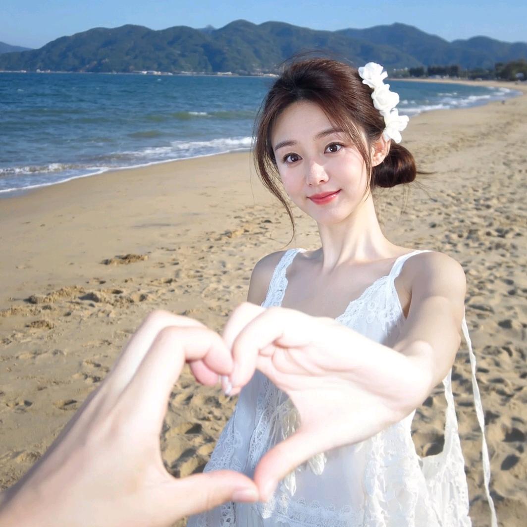 莹莹