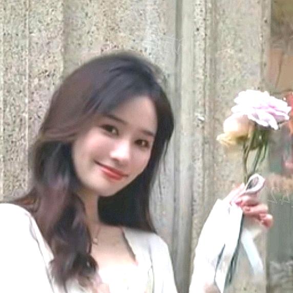 邱莹莹-穿搭分享