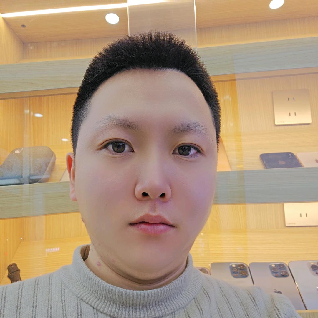 程伟嗯