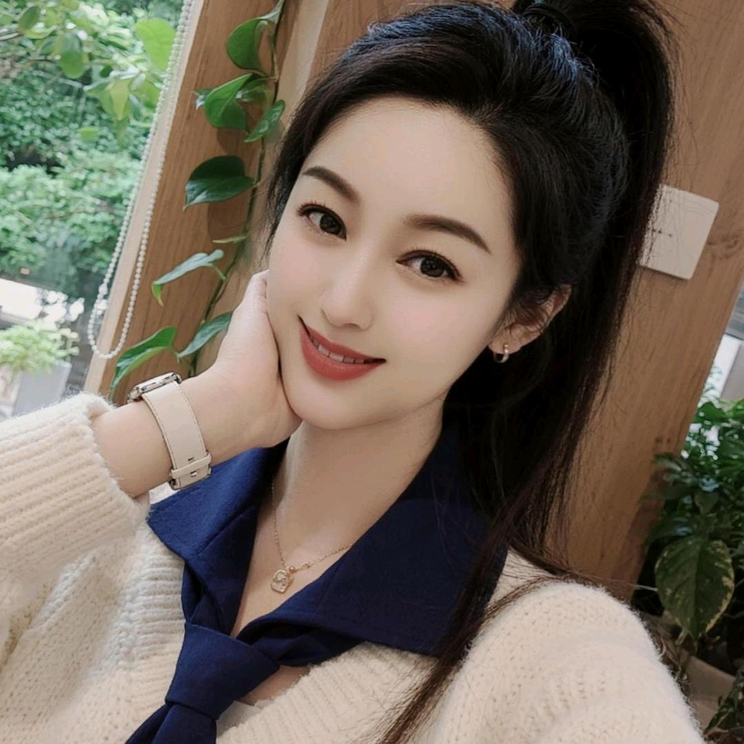 🌹🌹🌹🐝🐝🐝