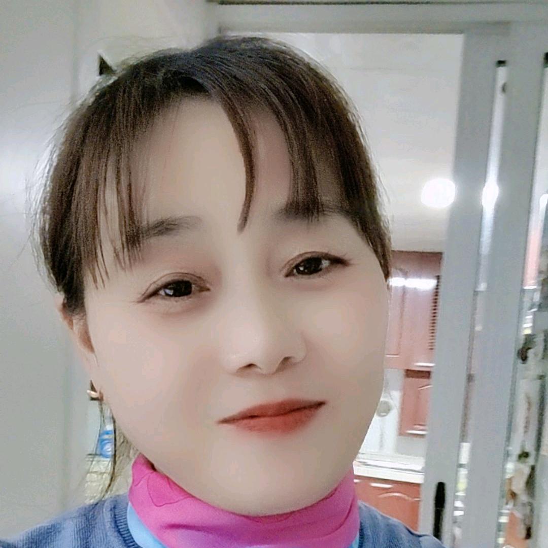 小苹果🎙下午1，40分直播