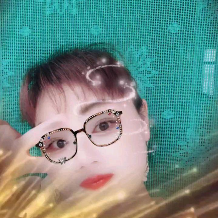 张小小