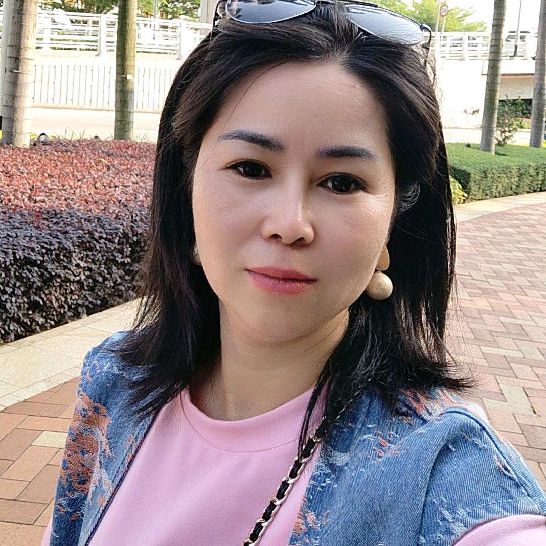 彬富商务牛仔裤服饰厂