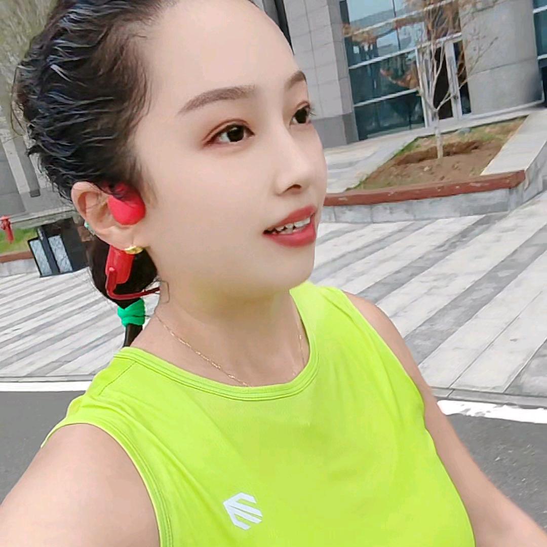 洛阳娜娜