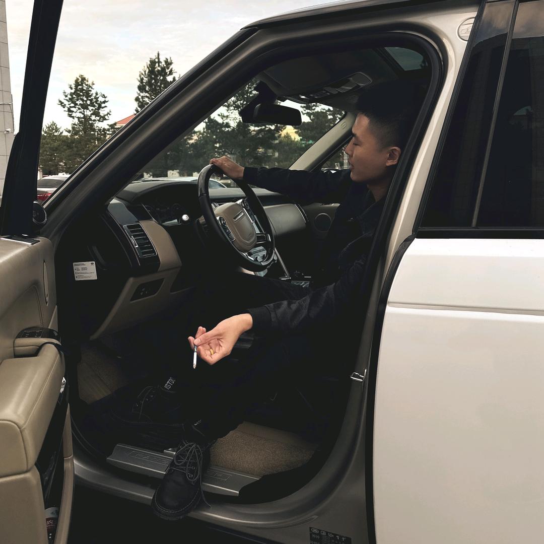 大鹏名车•小贺