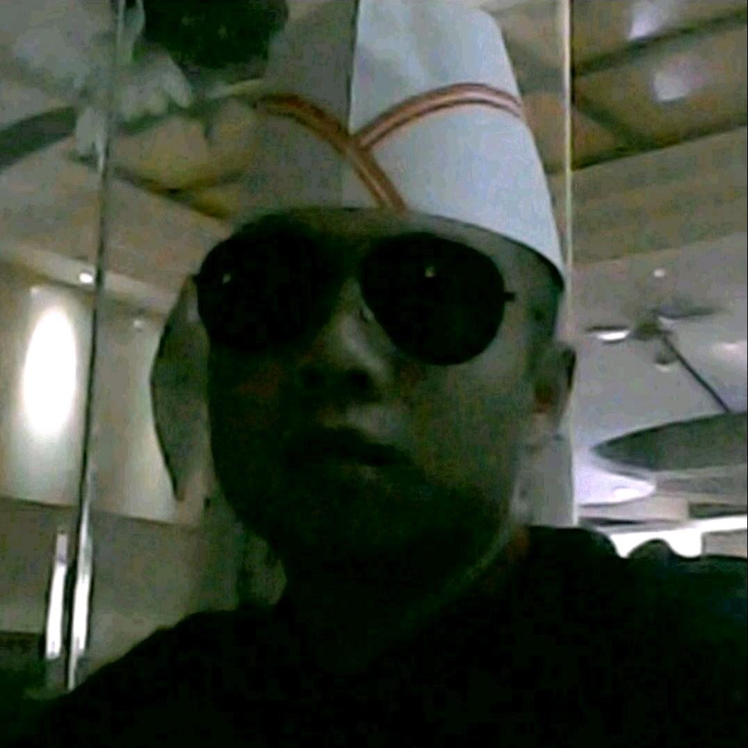 ꧁妞꧂给爷笑一个！