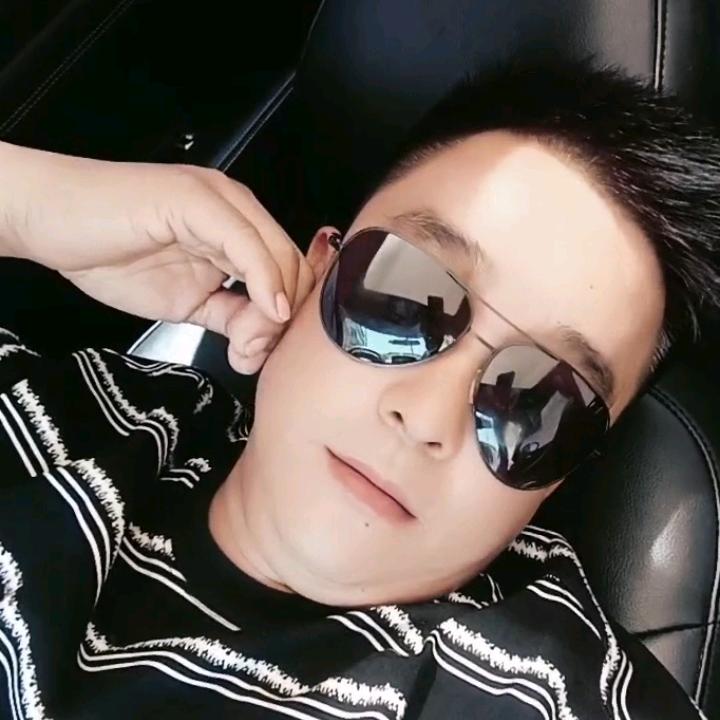 🎸寒江🎸