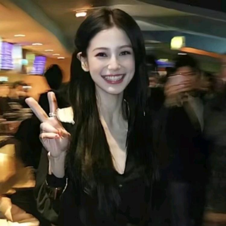 鲸鱼妹妹.