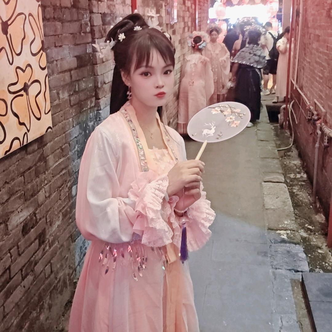 ༂清儿꧔ꦿ࿐ ོ