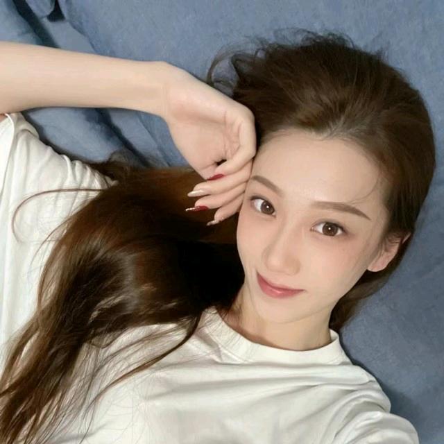 薇薇一笑很倾城（↓↓↓）