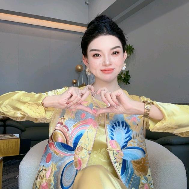 三C娘娘新中式(高端女装)