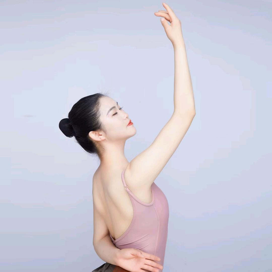 锦鹏舞蹈小雪老师