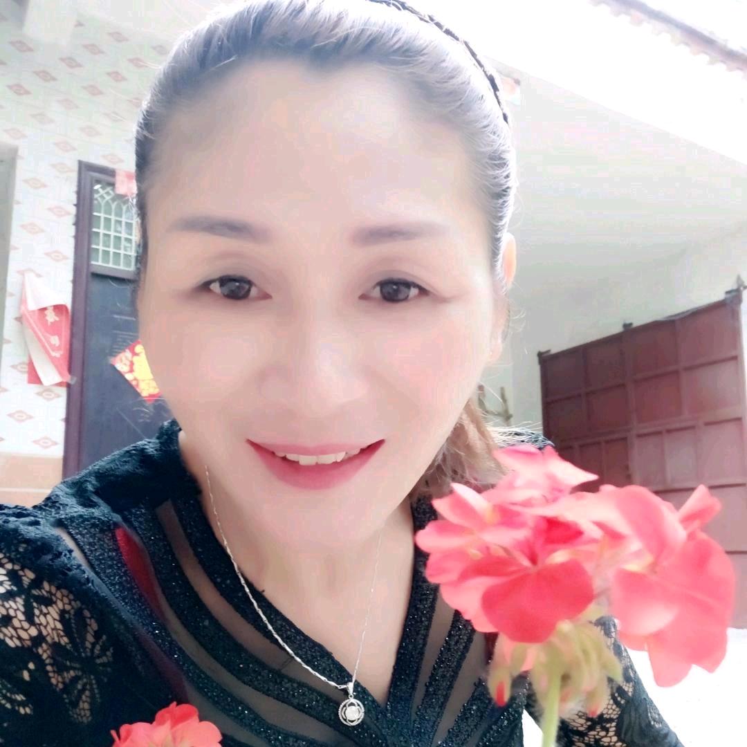 忘忧草（1969年6月17鸡🐔）