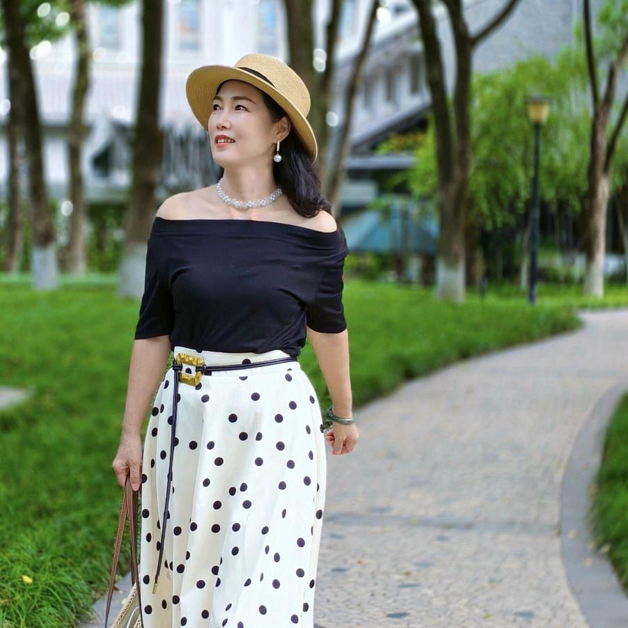 三月小雨（私聊已关🙏🏻)