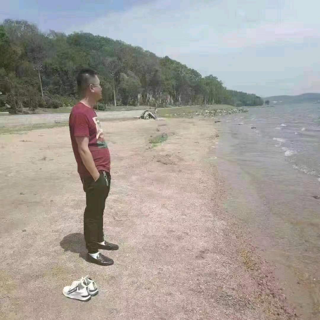 朱贺