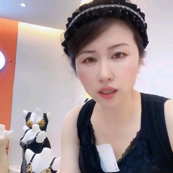路比马思女装旗舰店