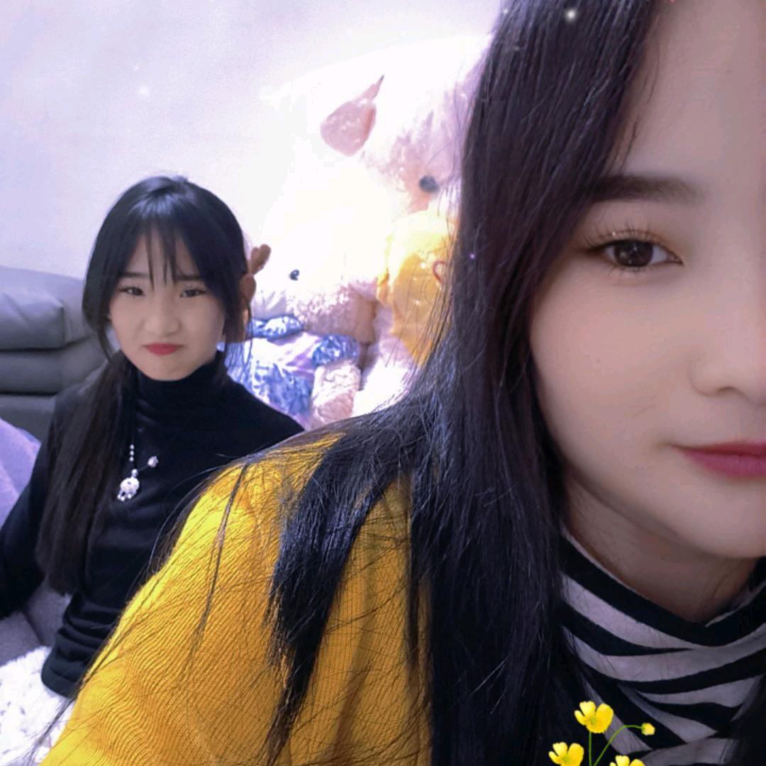 ٩(小๑۶月💞月💞