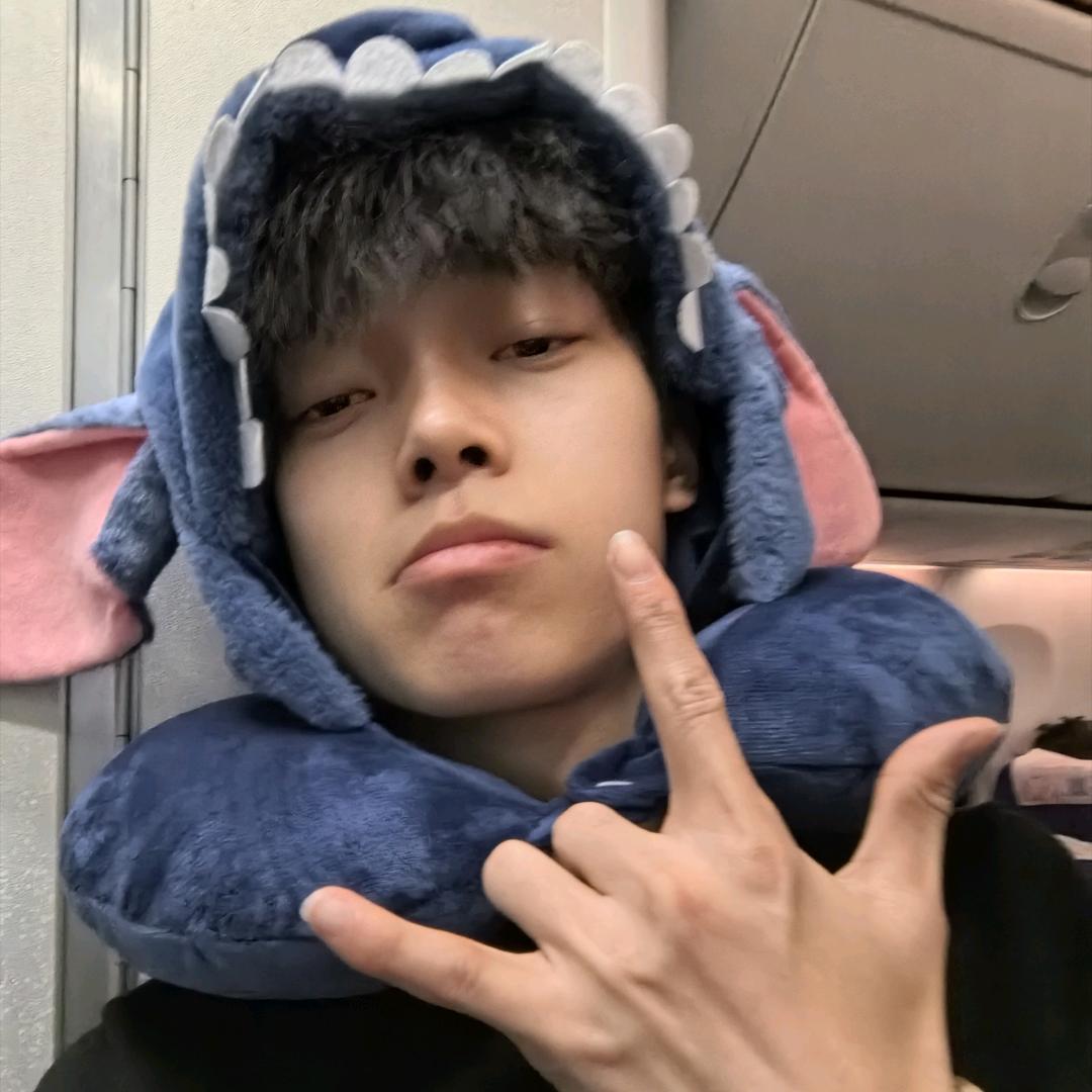 男孩