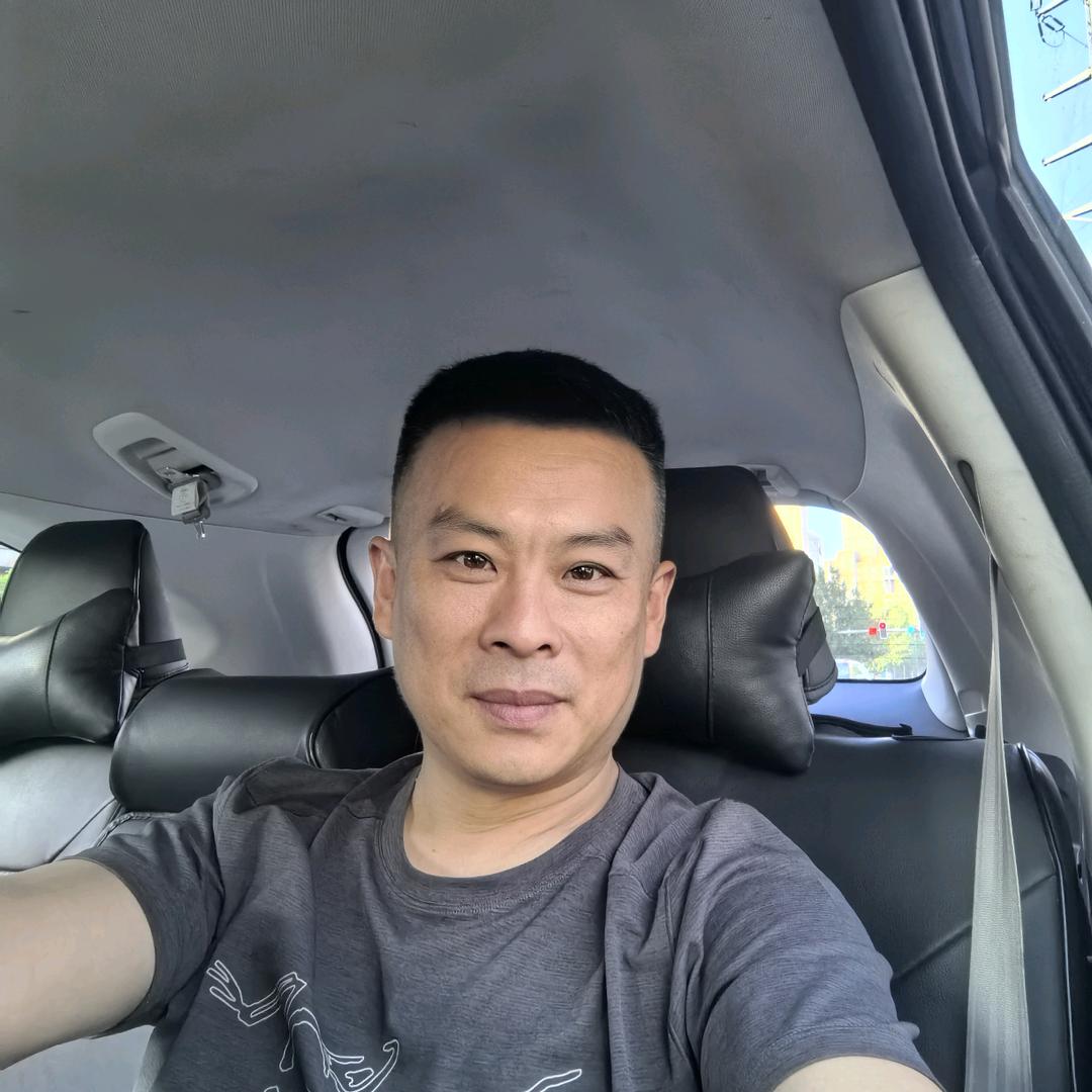 老五艳子老公