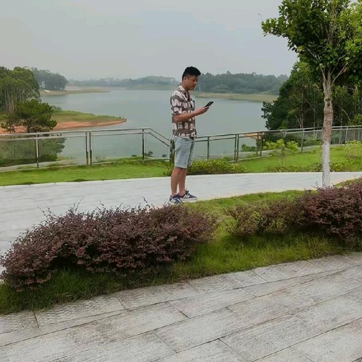 小蓝螺蛳粉   招商加盟