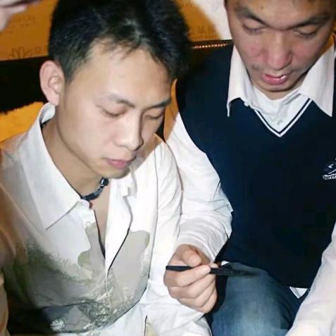 秒删党༝ ̑̑