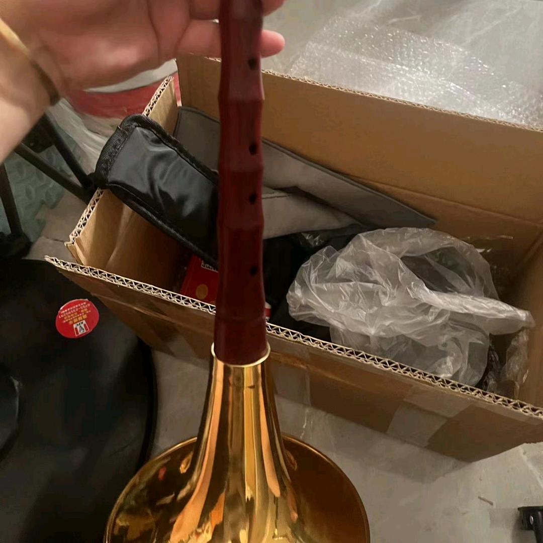 维修小陈吹唢呐