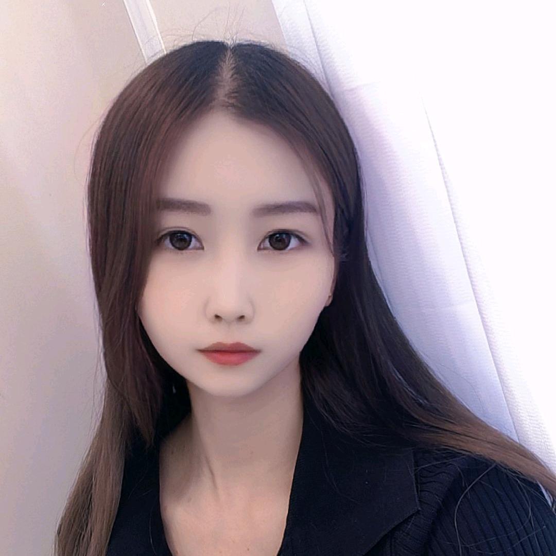 在快大做脸纪水光的贝贝