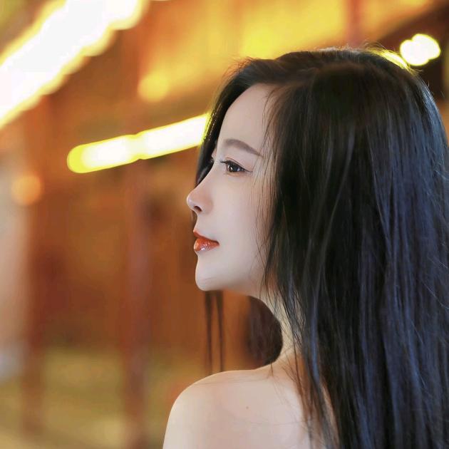 希希哈哈🌞⁹º³