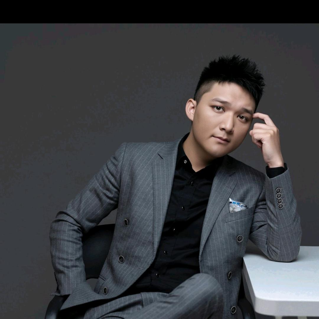 AA小勇搭拆内架拆模团队