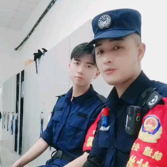 快乐的人生😘😘