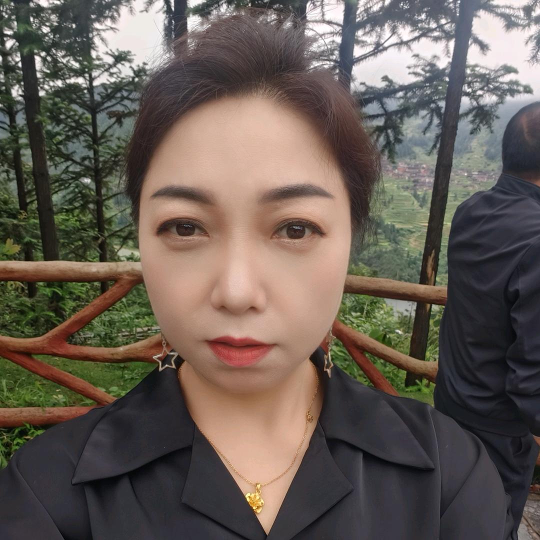 嘉安月嫂  朱姐