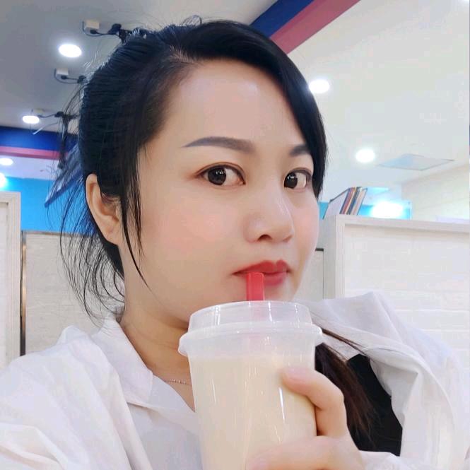 落单胖姐