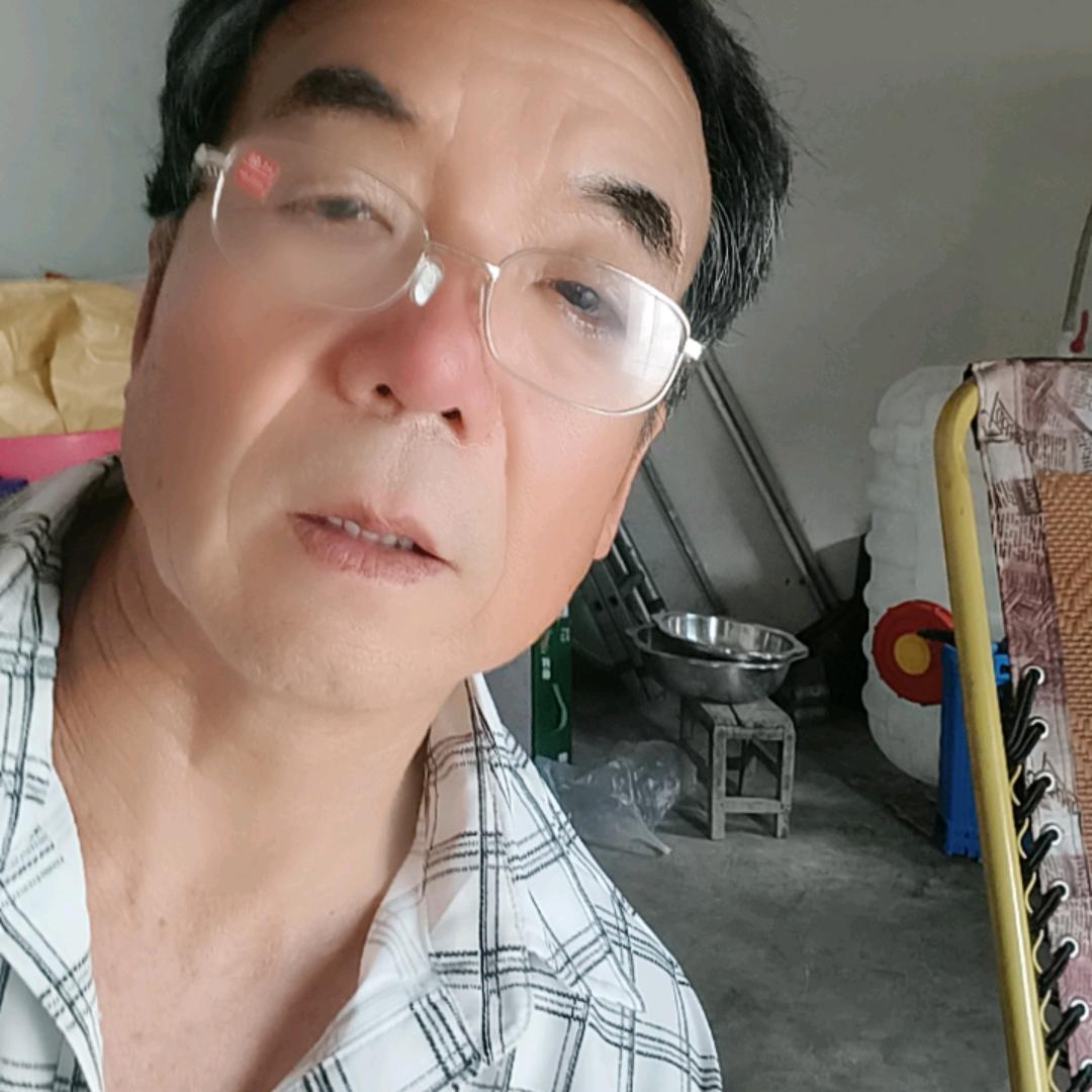追求 一个人生活亳州