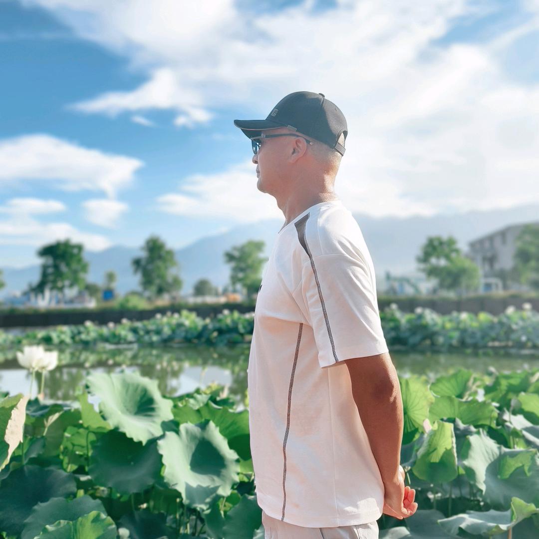 友哥小号，松阳南方寝饰