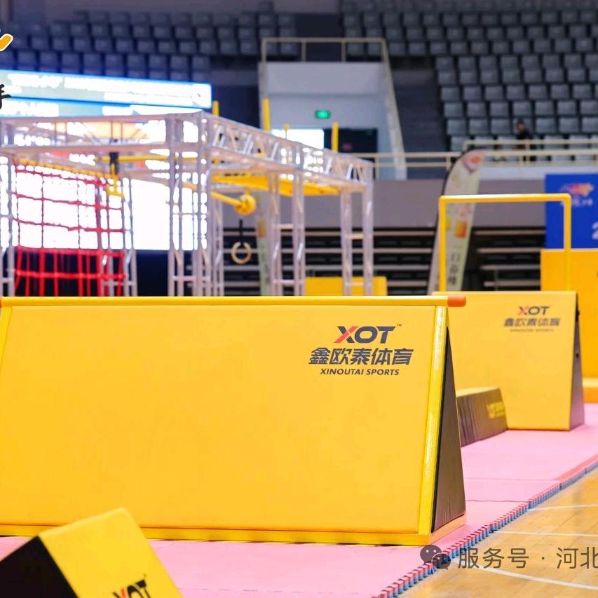 00后小孟销售跑酷器材