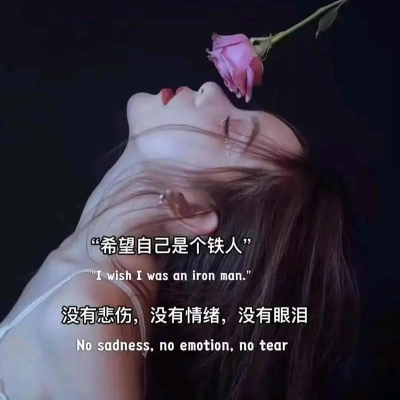 𝓼𝓽𝓻𝓪𝔀𝓫𝓮𝓻𝓻𝔂