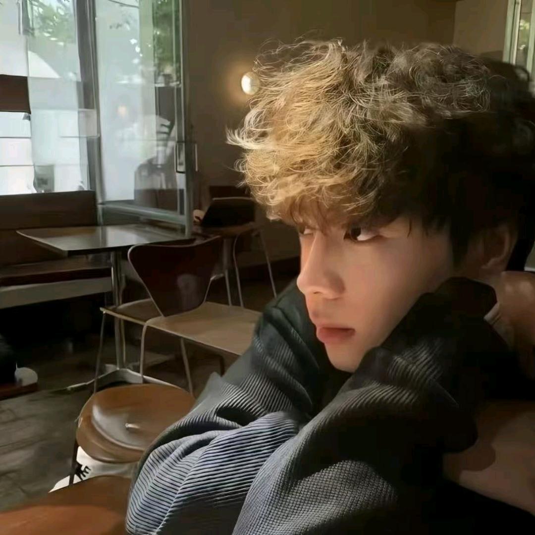 🌈下雨就睡觉🌈