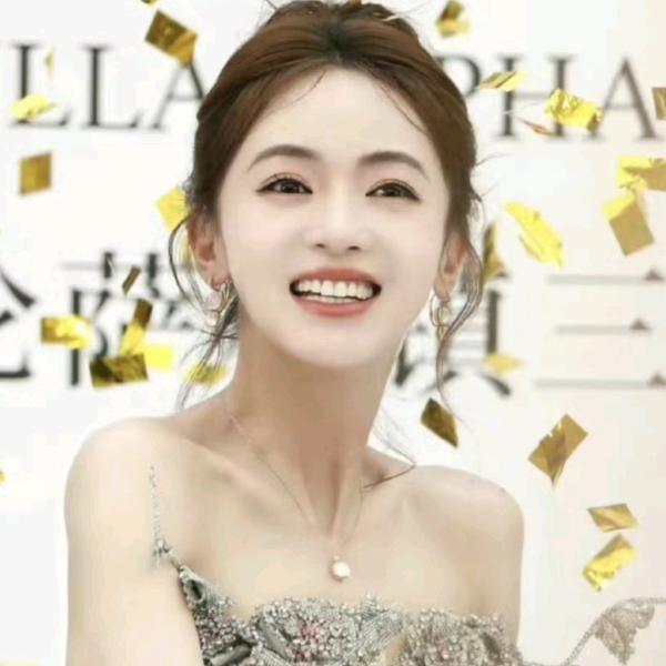 闪闪发光🌸