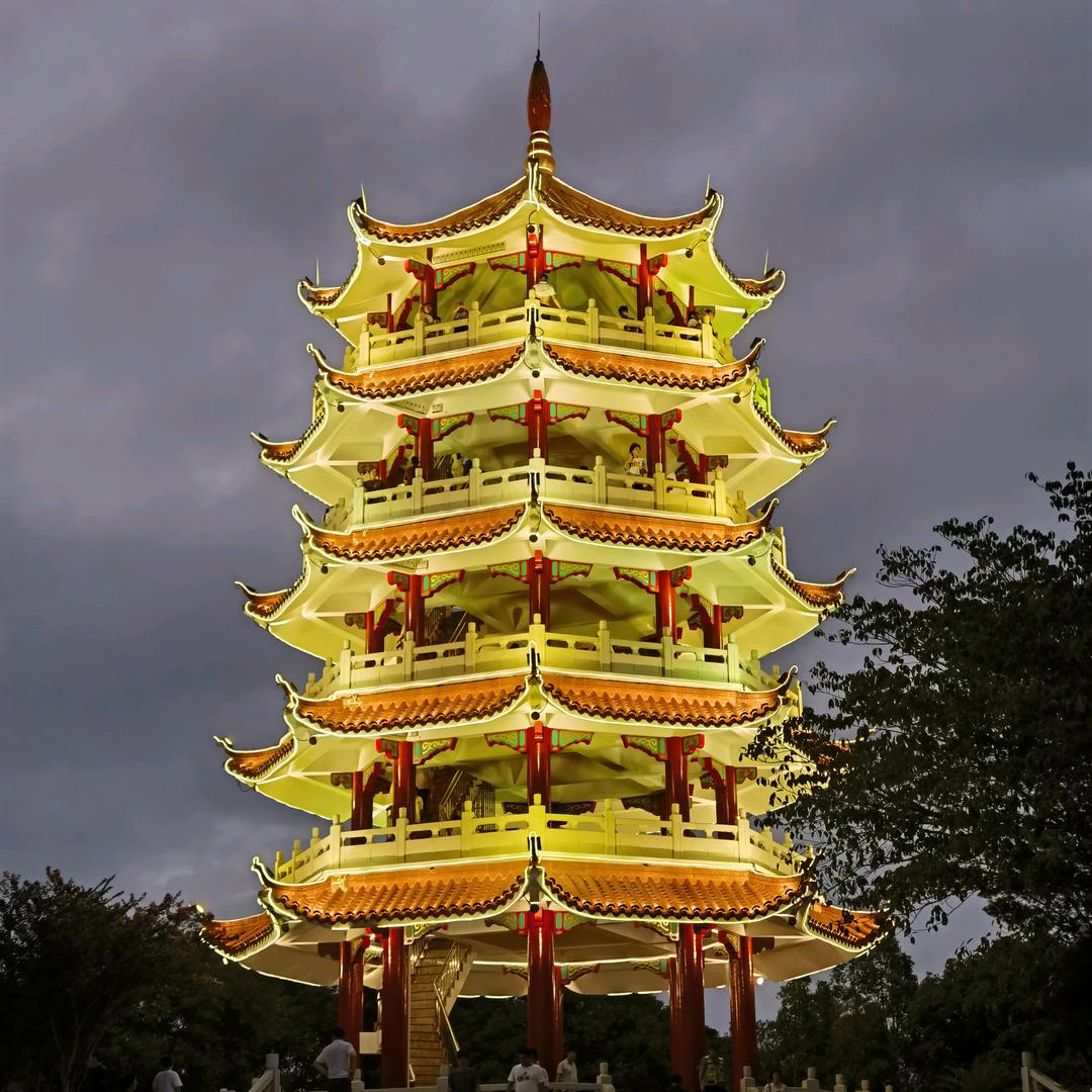 骄阳似火
